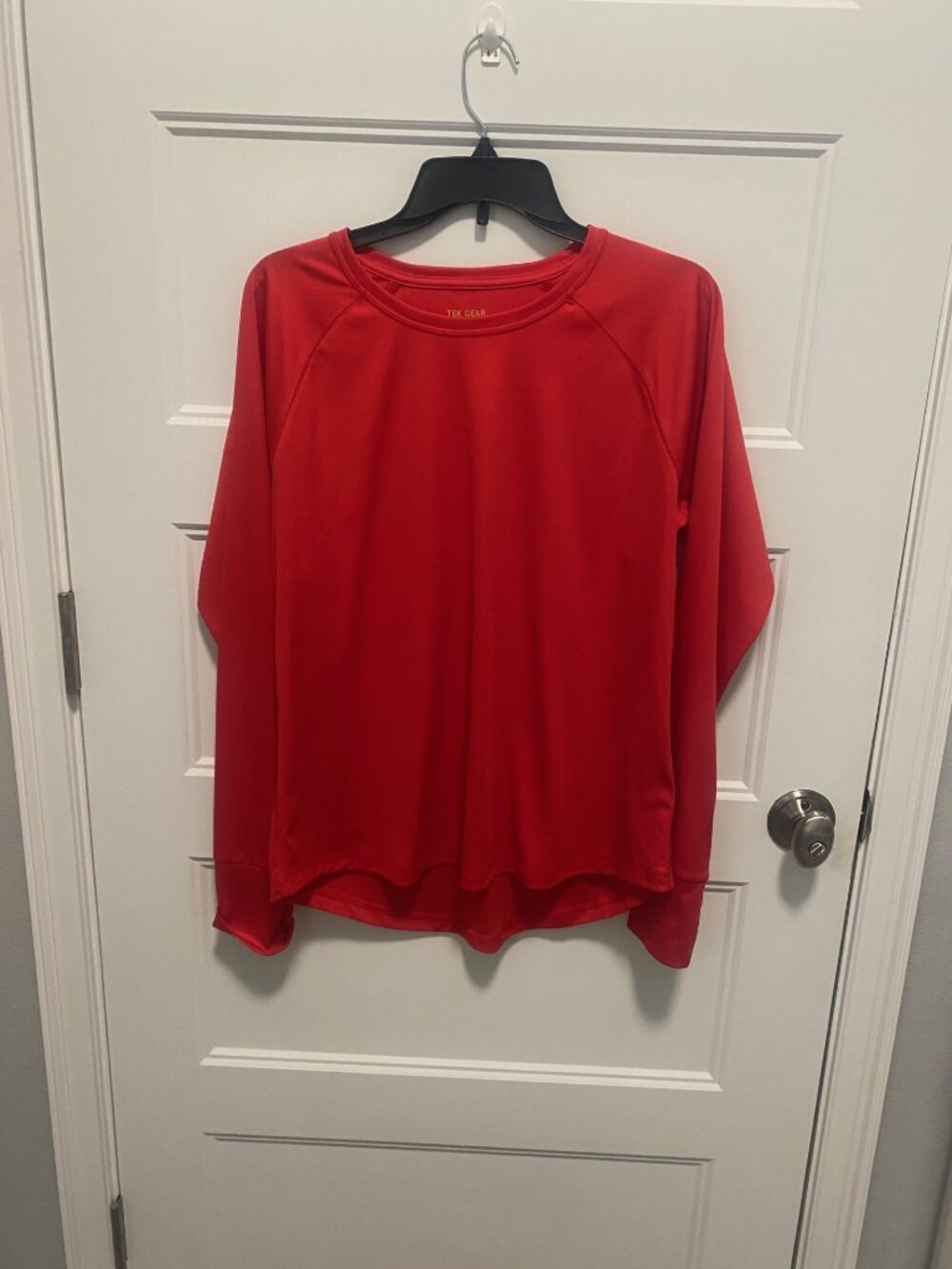 Ladies Red Long Sleeved Tek Gear top